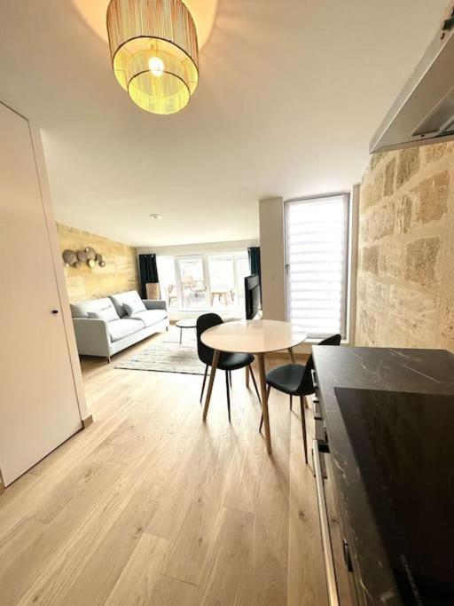 5- Hypercentre - 4Pers - Clim - Terrasse - Netflix Libourne Exterior foto